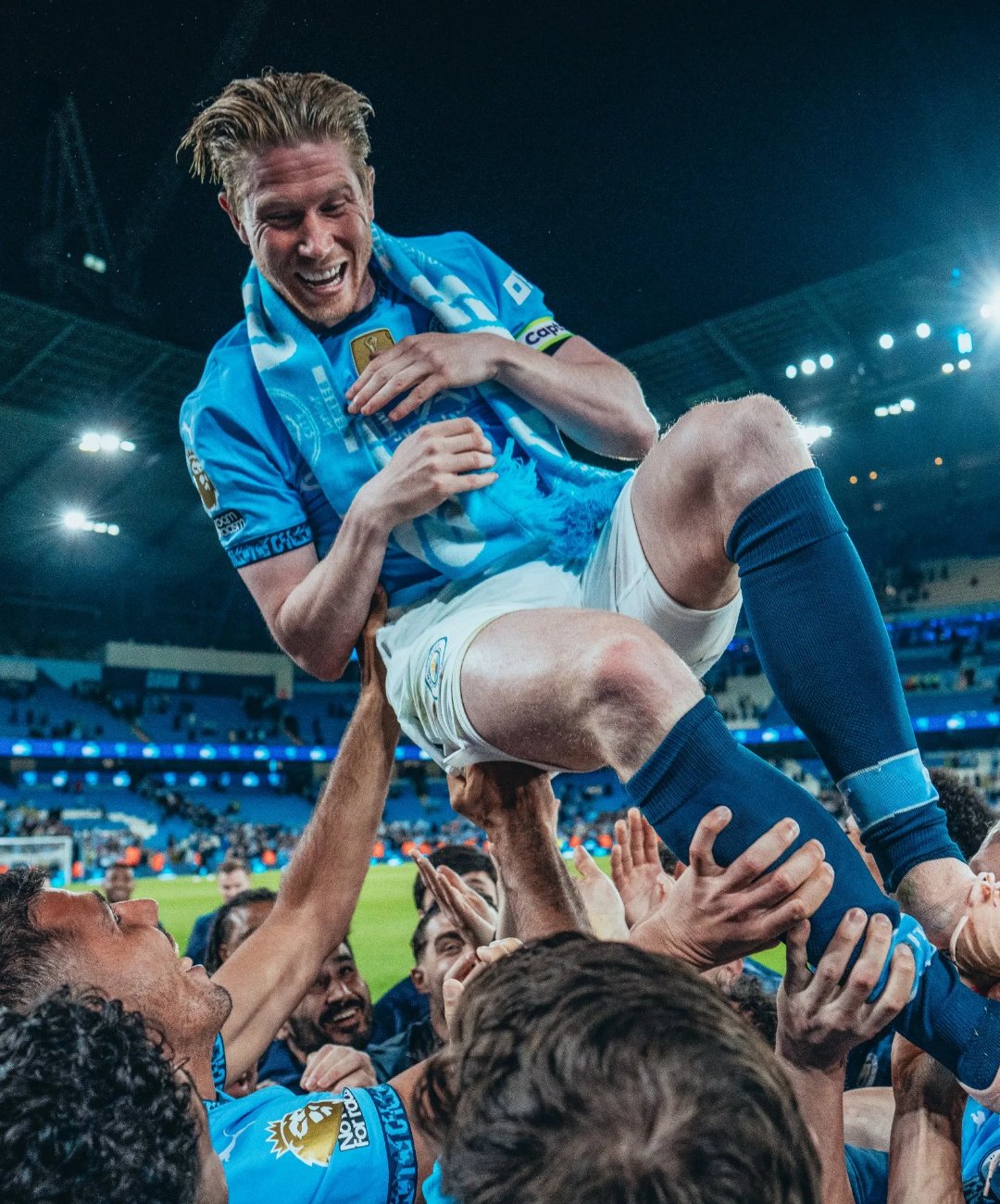 爱游戏娱乐平台 德布劳内新星回归赛场表现惊艳，掘金未来可期！