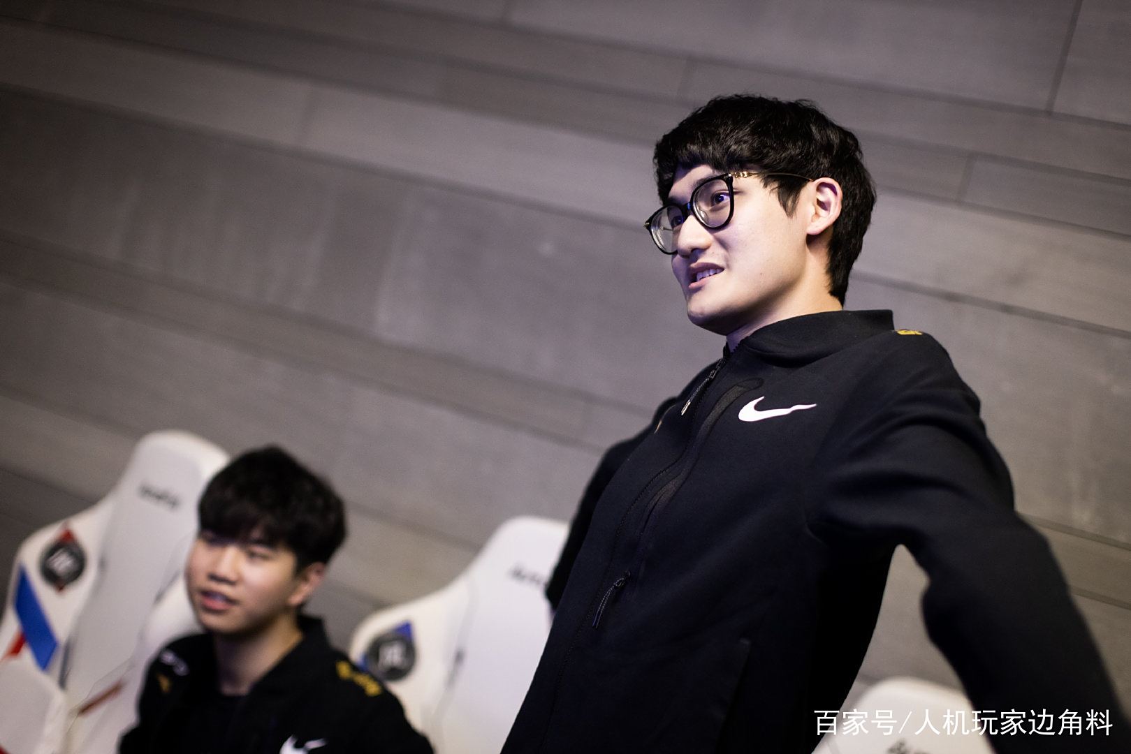 爱游戏官网入口包含Uzi在加拿大队比赛中惊险取胜，逆转引发热议！的词条