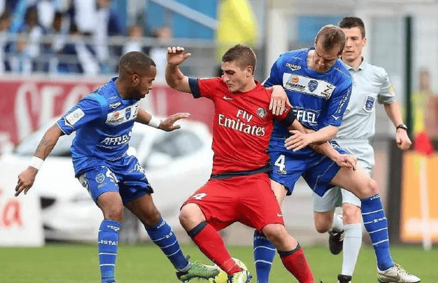 转会期法国杯传出新动向，里昂扳平良机，管理层表态——信心回归，赛程密集仍需轮换的简单介绍